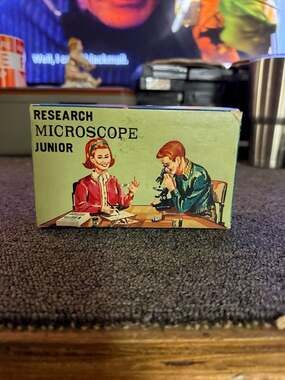 Vintage Mighty Research Microscope Junior No. 102 300x Toy with Original Box
